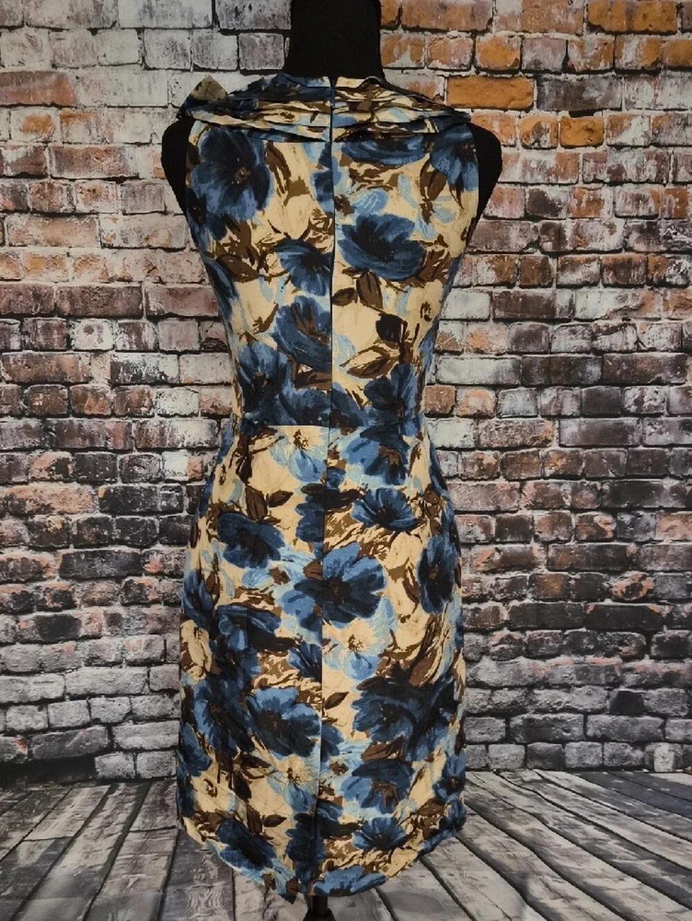 kate spade Blue and Cream Floral 100% Silk Midi Dress
